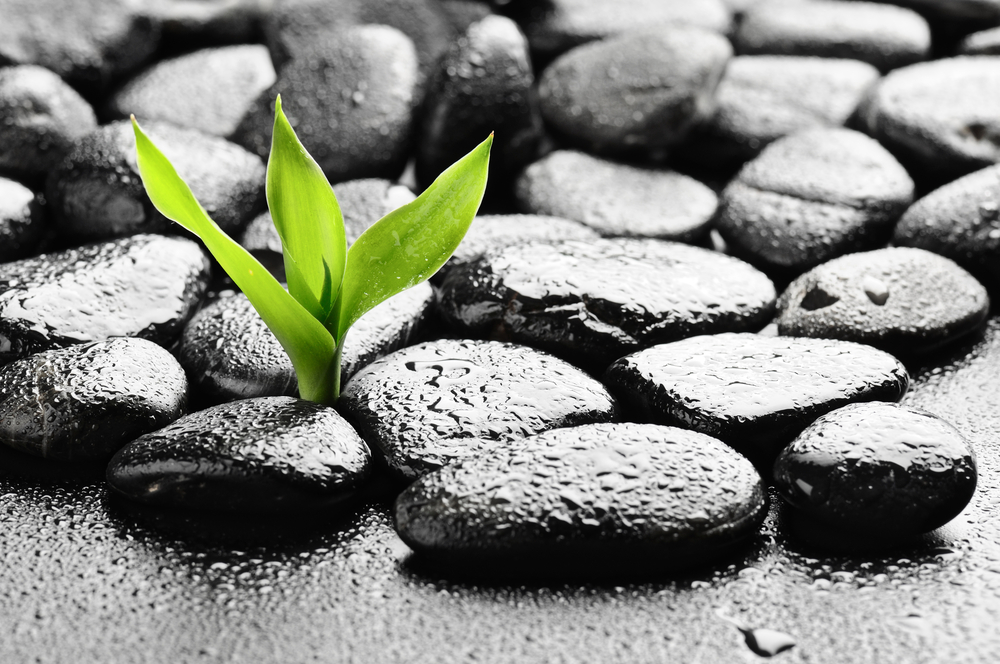 グループチャットがめんどくさいと感じる心理・負担にならない回避策と対処方法