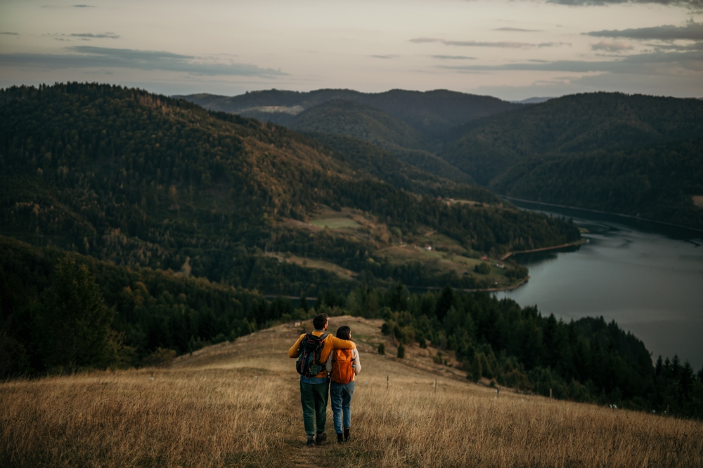 誕生日アピールする人に共通する心理背景・しつこい人への対処策とは？